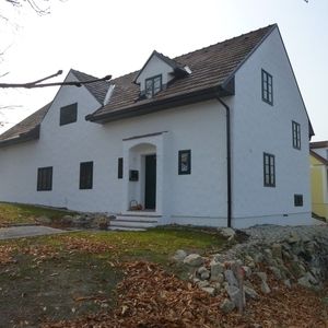 Sanierter Altbau mit neuer ökologischer Fassade